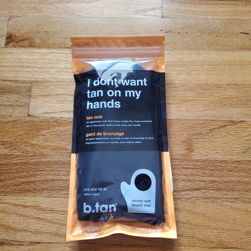 B. Tan Tanning Mitt
